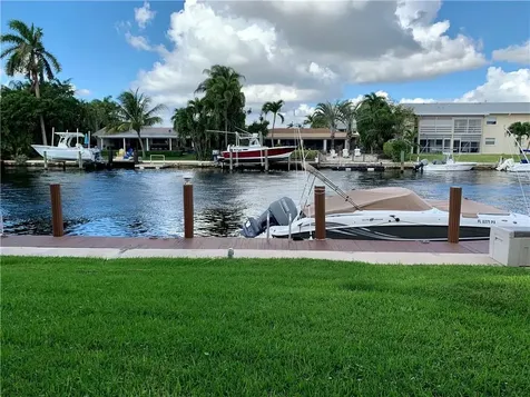 934 SE 9th Avenue Pompano Beach FL 33060