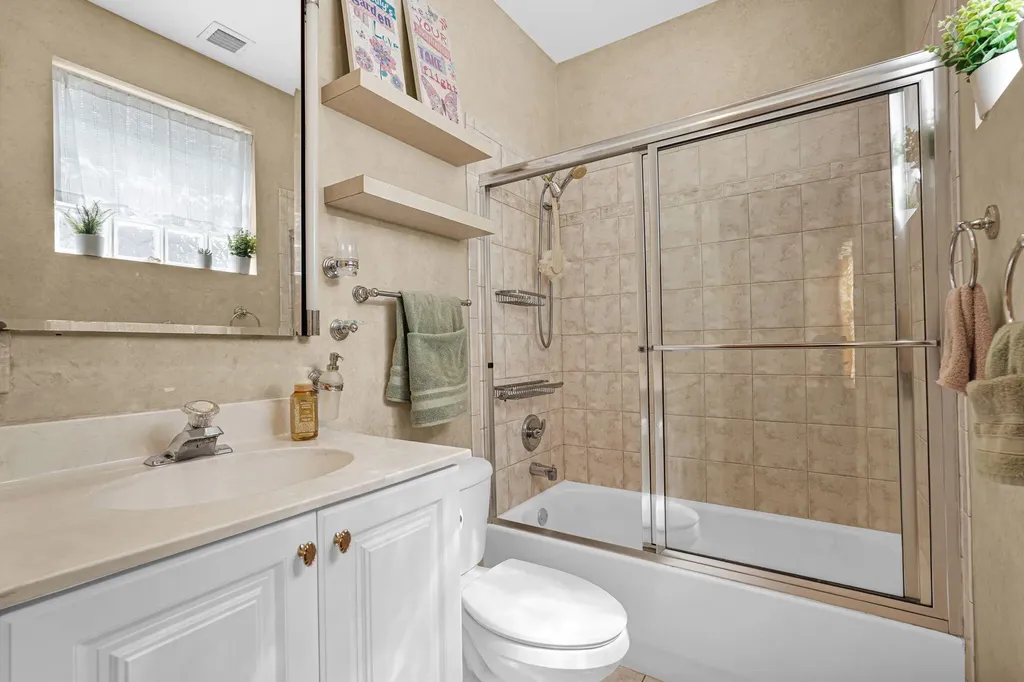 12461 NW 63rd Street Coral Springs FL 33076