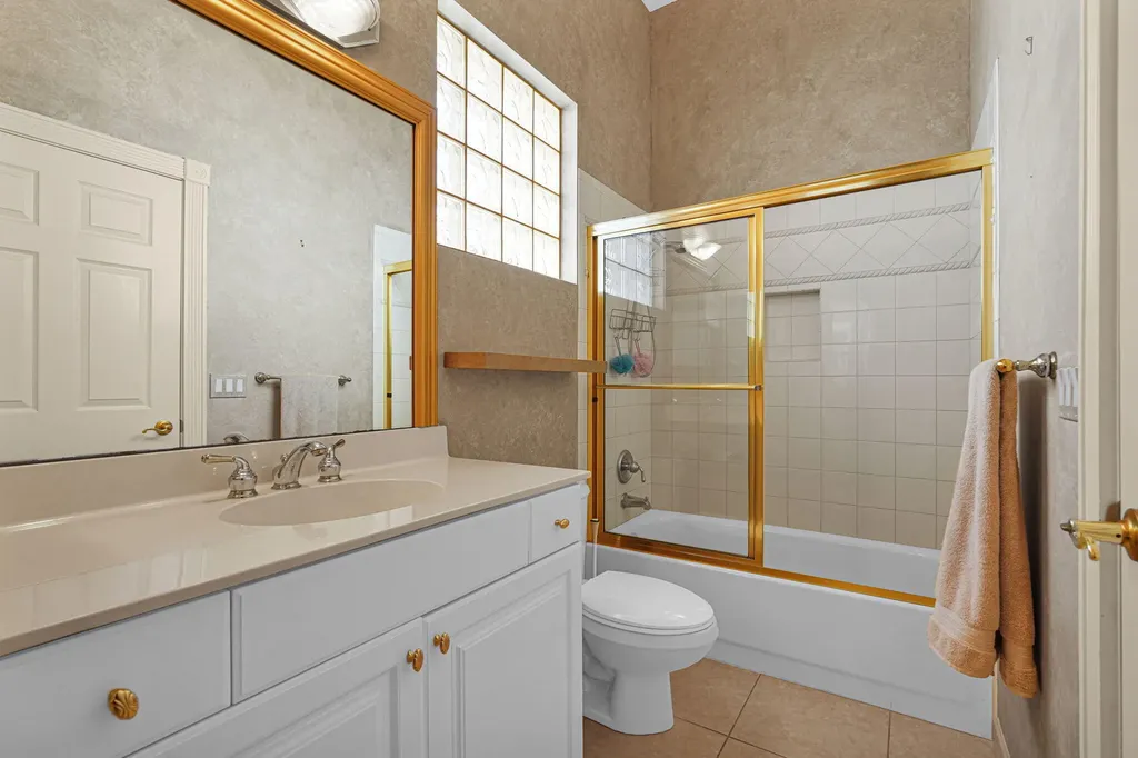 12461 NW 63rd Street Coral Springs FL 33076