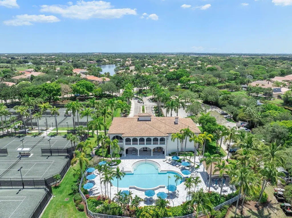12461 NW 63rd Street Coral Springs FL 33076