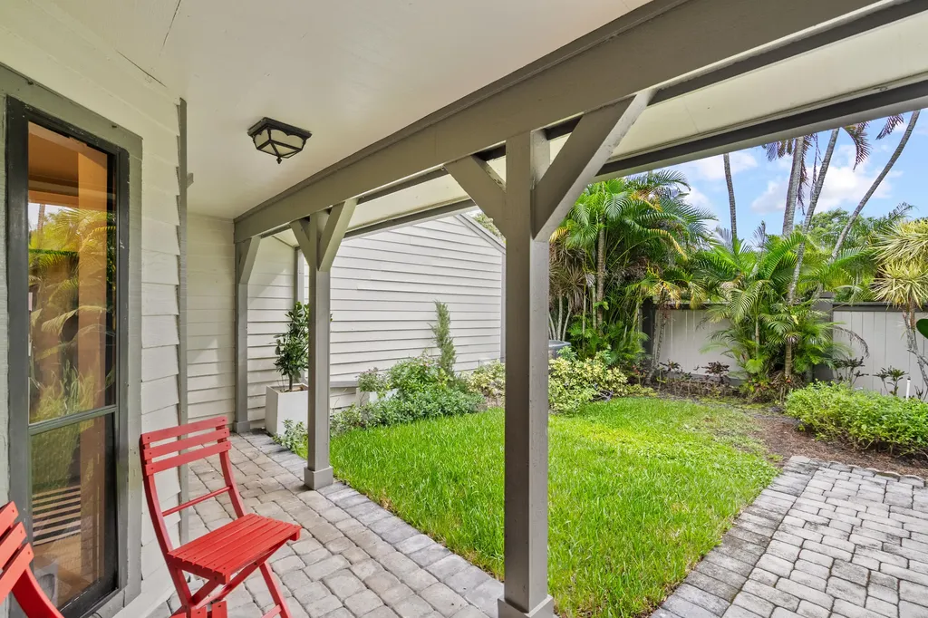 13324 Bedford Mews Court Wellington FL 33414