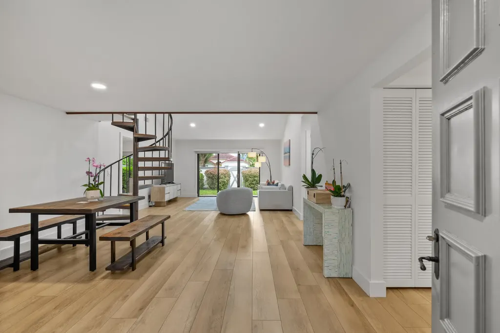 13324 Bedford Mews Court Wellington FL 33414