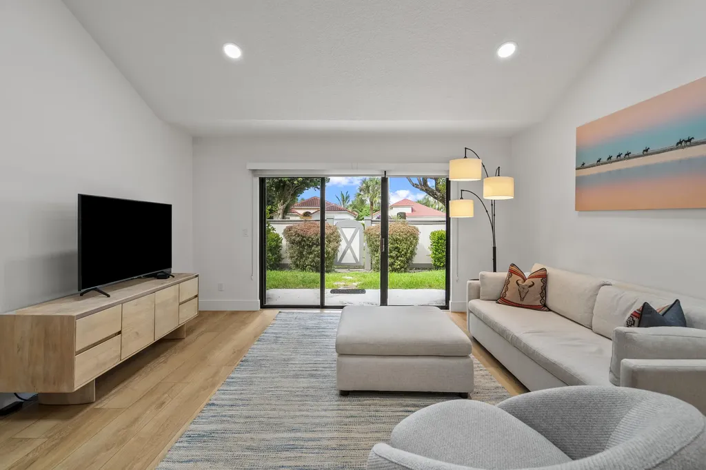 13324 Bedford Mews Court Wellington FL 33414
