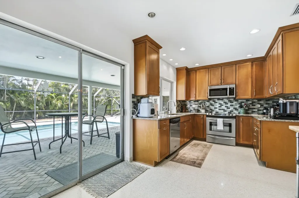 1348 SW 4th Street Boca Raton FL 33486