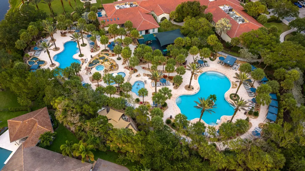 10280 S Barnsley Drive Parkland FL 33076