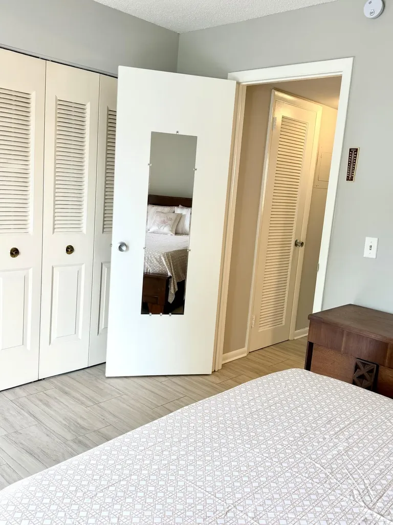 162 Windsor H West Palm Beach FL 33417