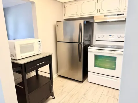 162 Windsor H West Palm Beach FL 33417