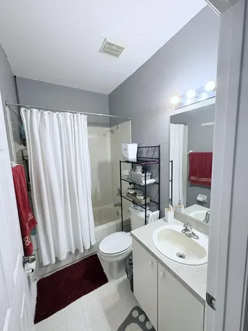203 S Santa Catalina Circle North Lauderdale FL 33068