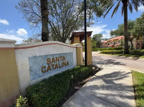 203 S Santa Catalina Circle North Lauderdale FL 33068