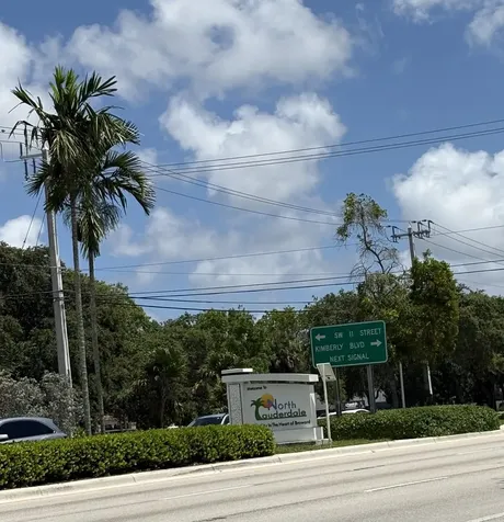 203 S Santa Catalina Circle North Lauderdale FL 33068