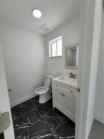 6041 SW 17th Street Miami FL 33155