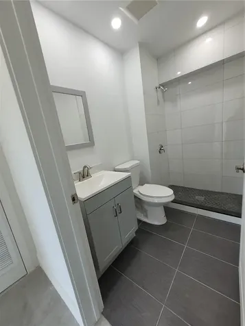 6041 SW 17th Street Miami FL 33155