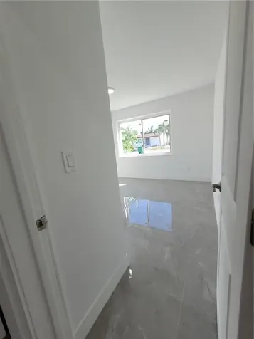 6041 SW 17th Street Miami FL 33155