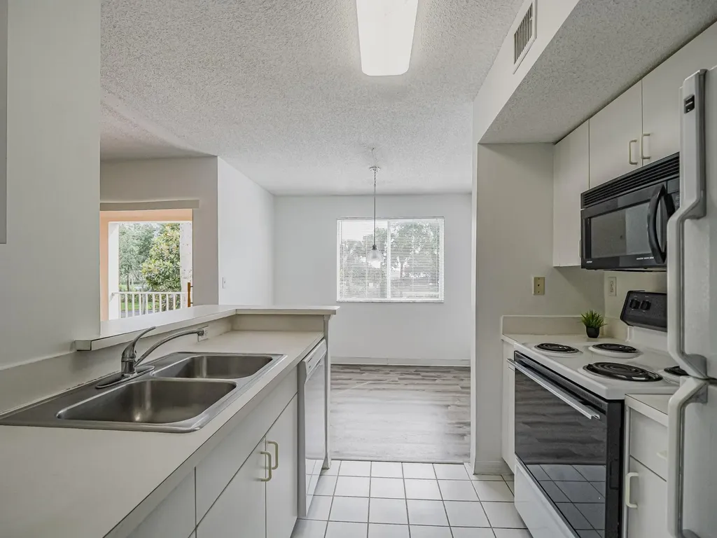 1670 N 42nd Circle Vero Beach FL 32967