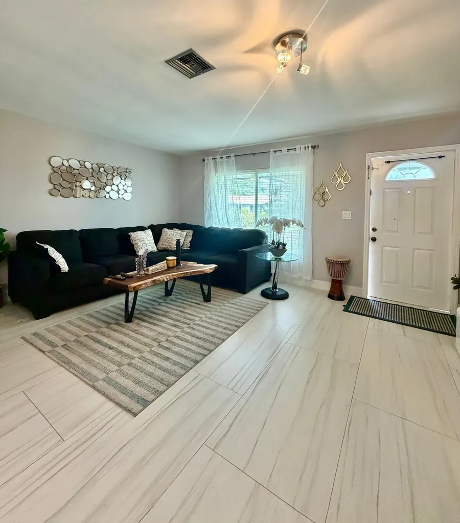 3464 NW 26th Avenue Boca Raton FL 33434
