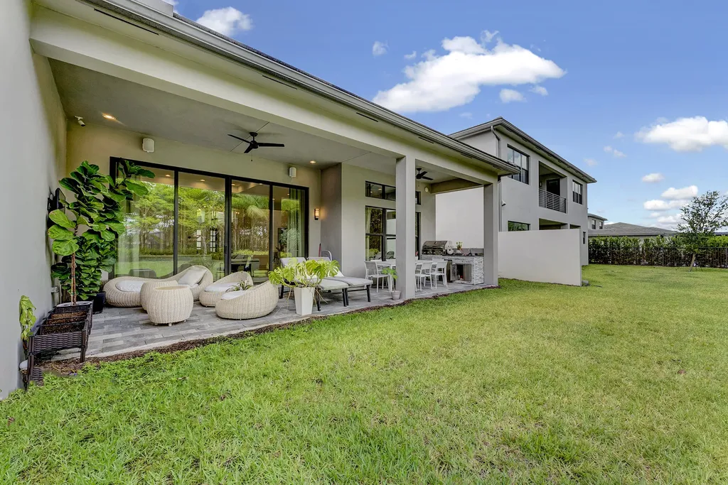 8533 Ganton Drive Boca Raton FL 33434