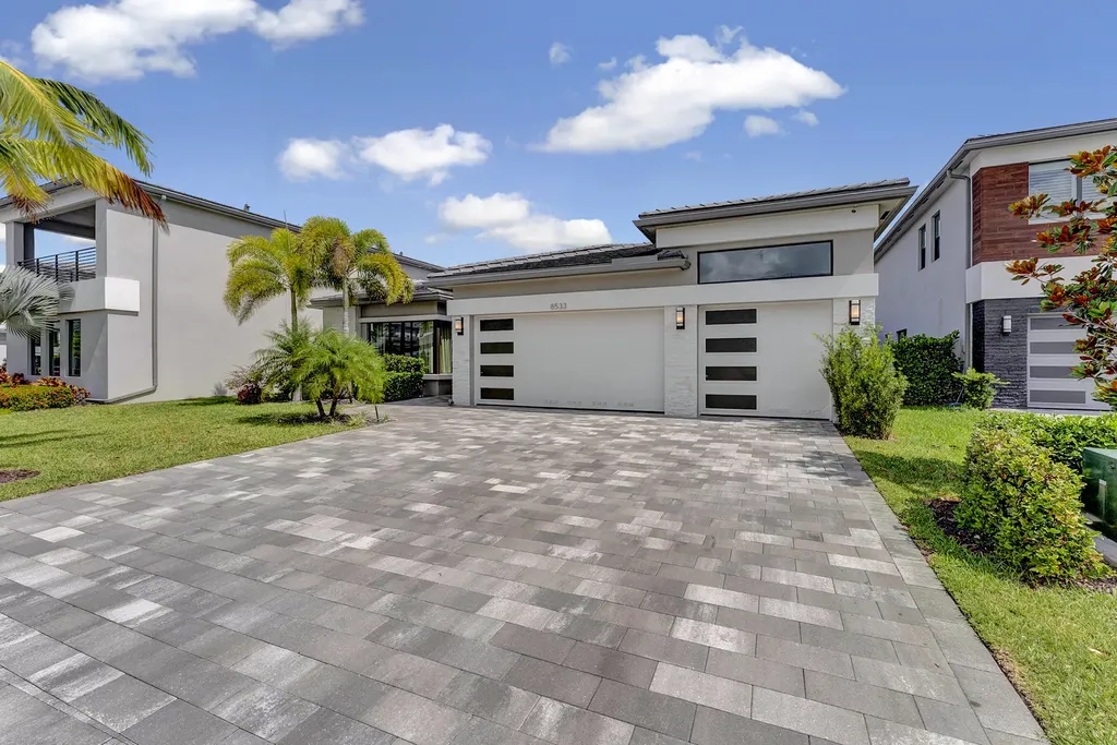 8533 Ganton Drive Boca Raton FL 33434