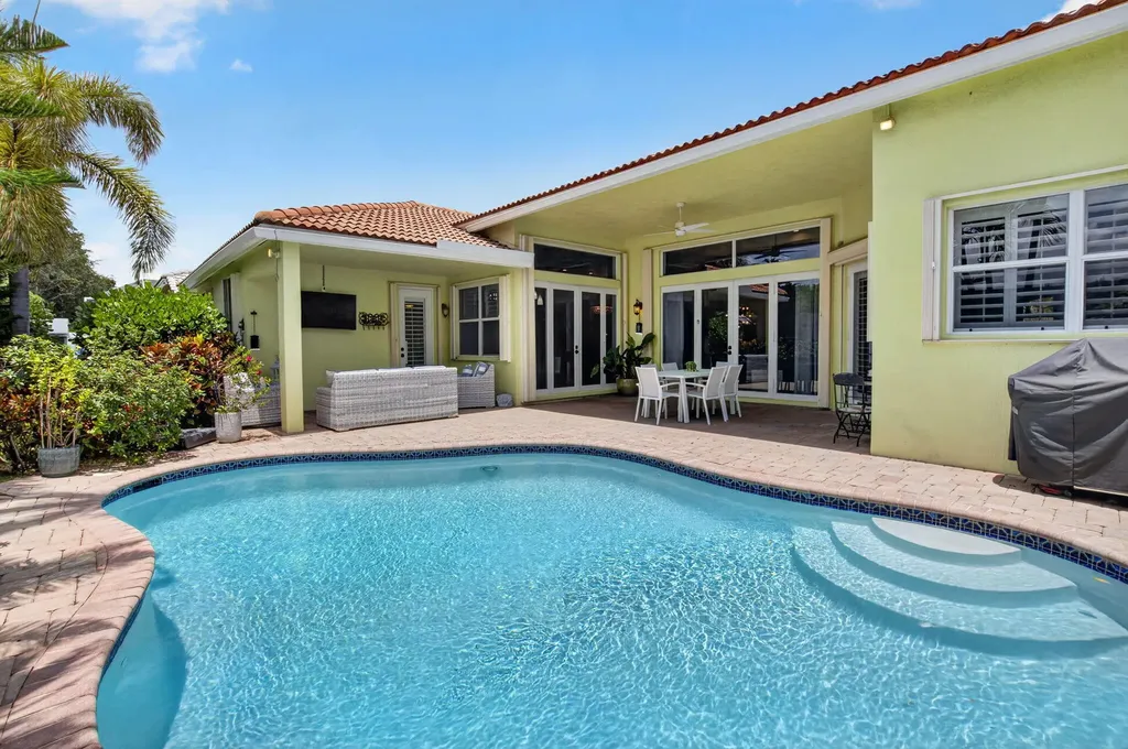 12657 Oak Run Court Boynton Beach FL 33436