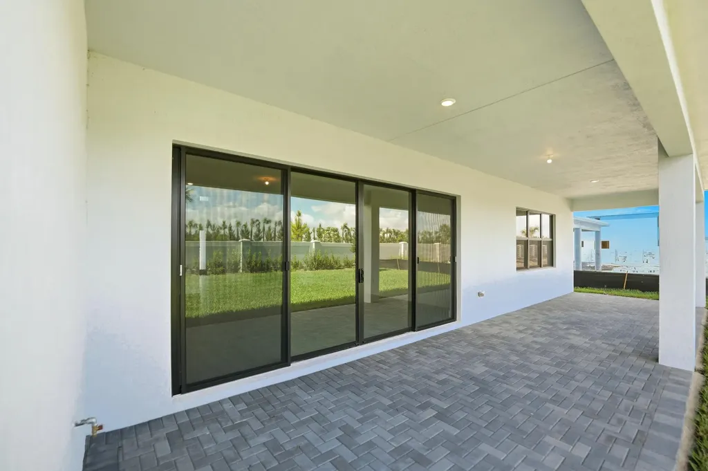 10169 Royal Ascot Avenue Lake Worth FL 33449