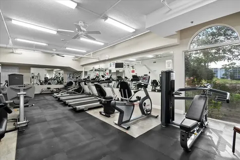 3755 Via Poinciana Greenacres FL 33467