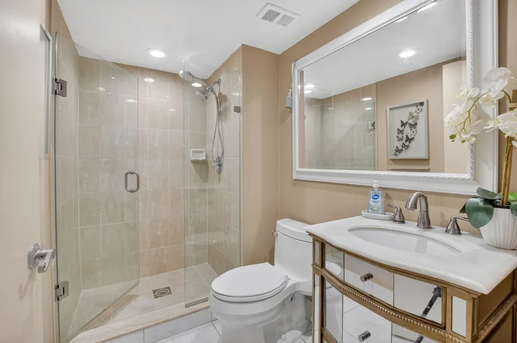 15354 Strathearn Drive Delray Beach FL 33446