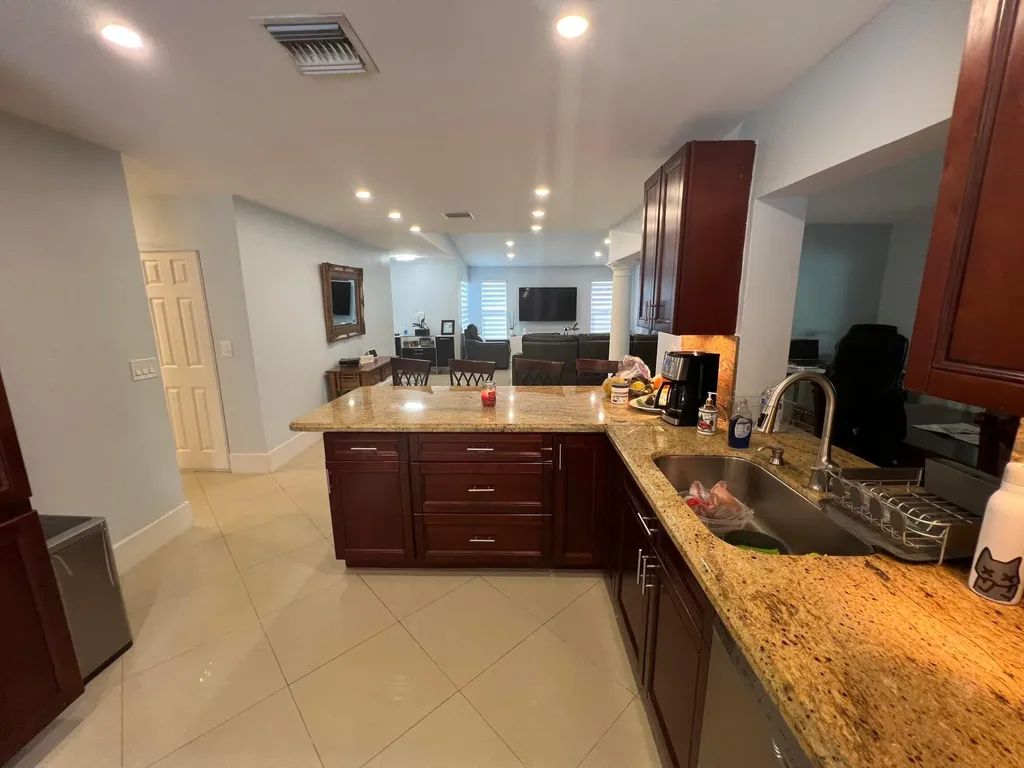 115 SW 34th Avenue Deerfield Beach FL 33442