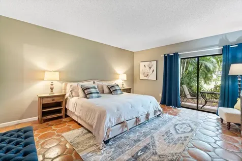 11863 Wimbledon Circle Wellington FL 33414