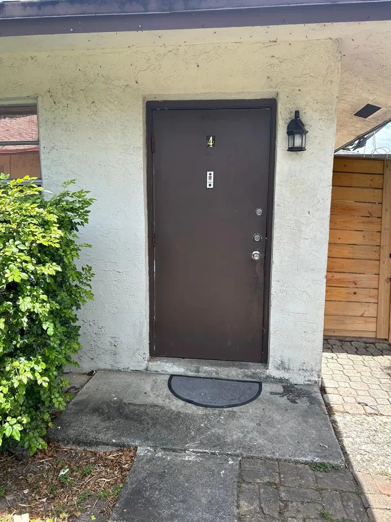 3109 NW 2nd Terrace Pompano Beach FL 33064