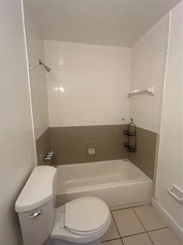 3109 NW 2nd Terrace Pompano Beach FL 33064