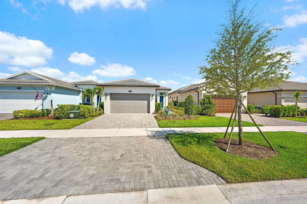 10135 SW Latium Way Port St Lucie FL 34987