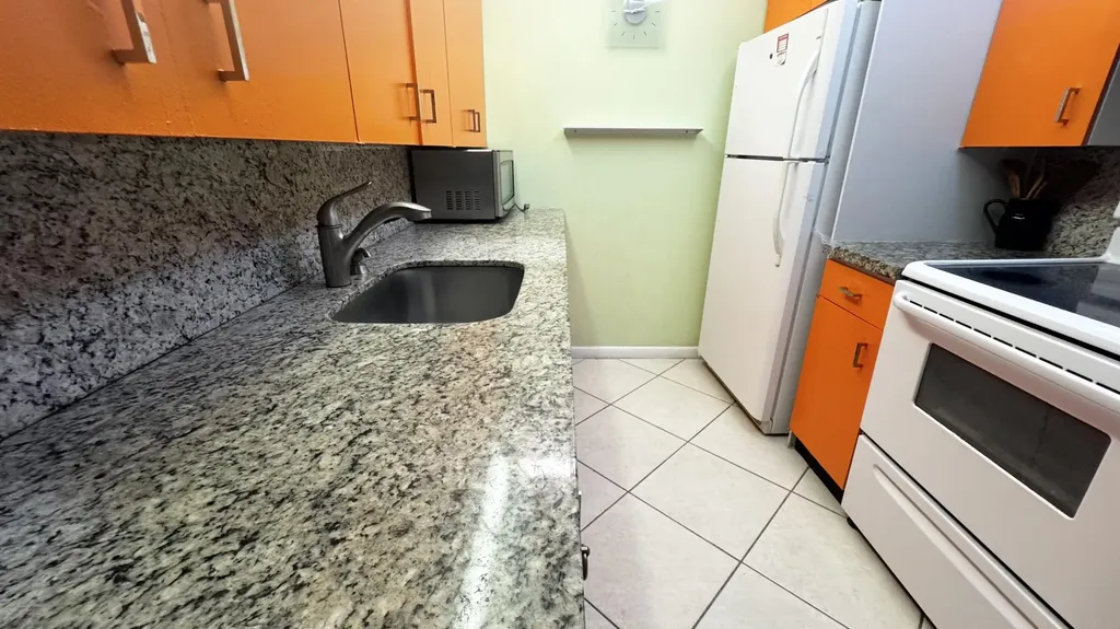 3058 Cambridge C Deerfield Beach FL 33442