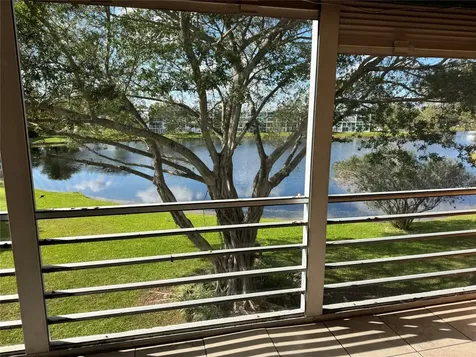 3058 Cambridge Deerfield Beach FL 33442