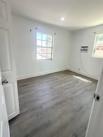 1768 NW 112th Terrace Miami FL 33167