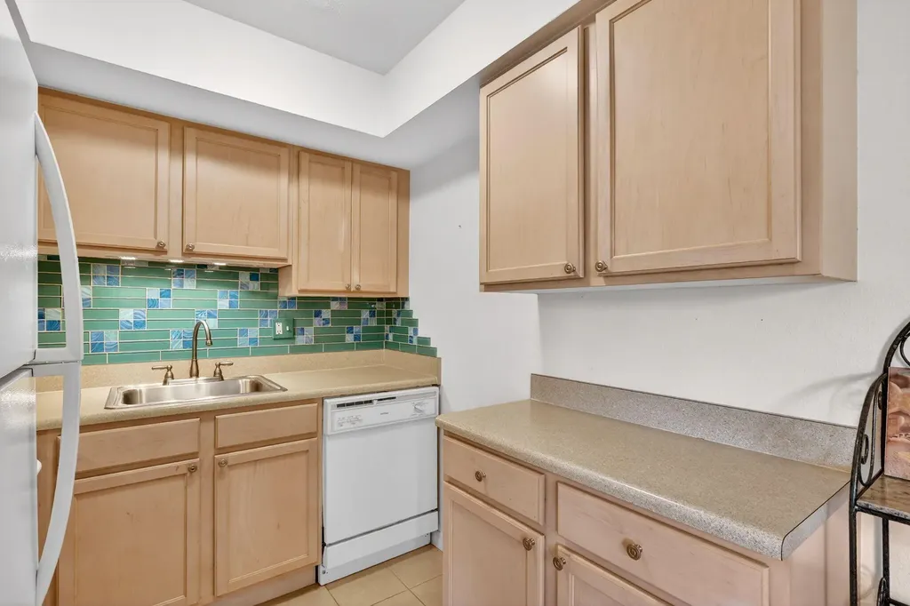 2929 SE Ocean Boulevard Stuart FL 34996