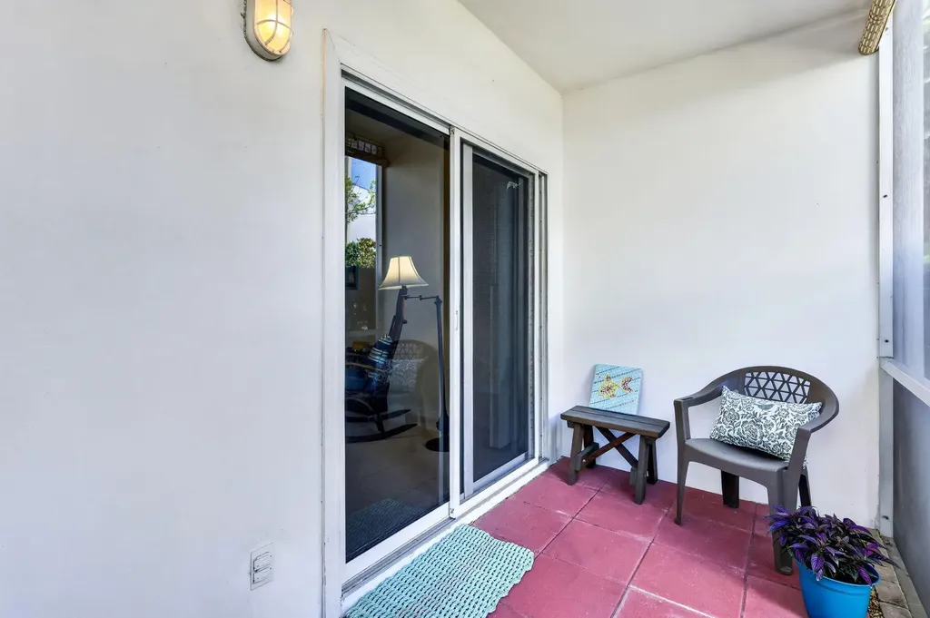 2929 SE Ocean Boulevard Stuart FL 34996