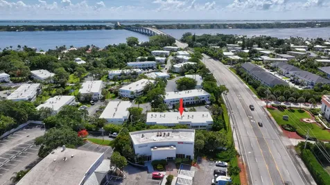 2929 SE Ocean Boulevard Stuart FL 34996