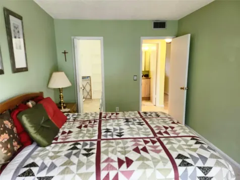 74 Preston Boca Raton FL 33434