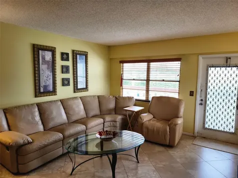 74 Preston Boca Raton FL 33434
