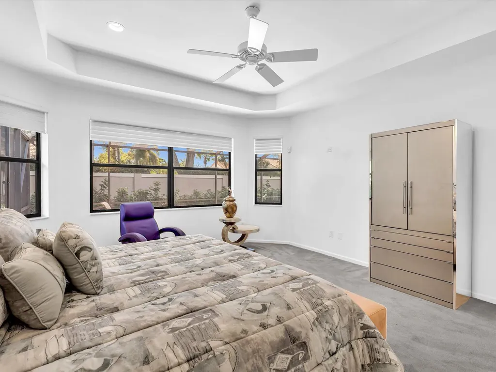 8005 Via Grande Boynton Beach FL 33437