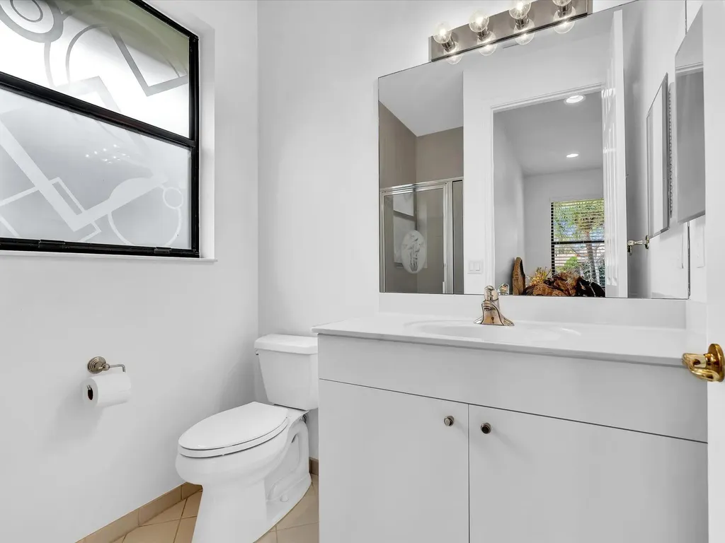 8005 Via Grande Boynton Beach FL 33437