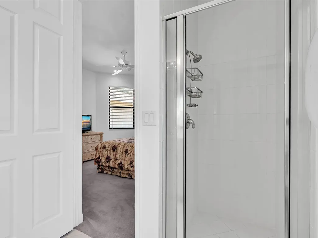 8005 Via Grande Boynton Beach FL 33437