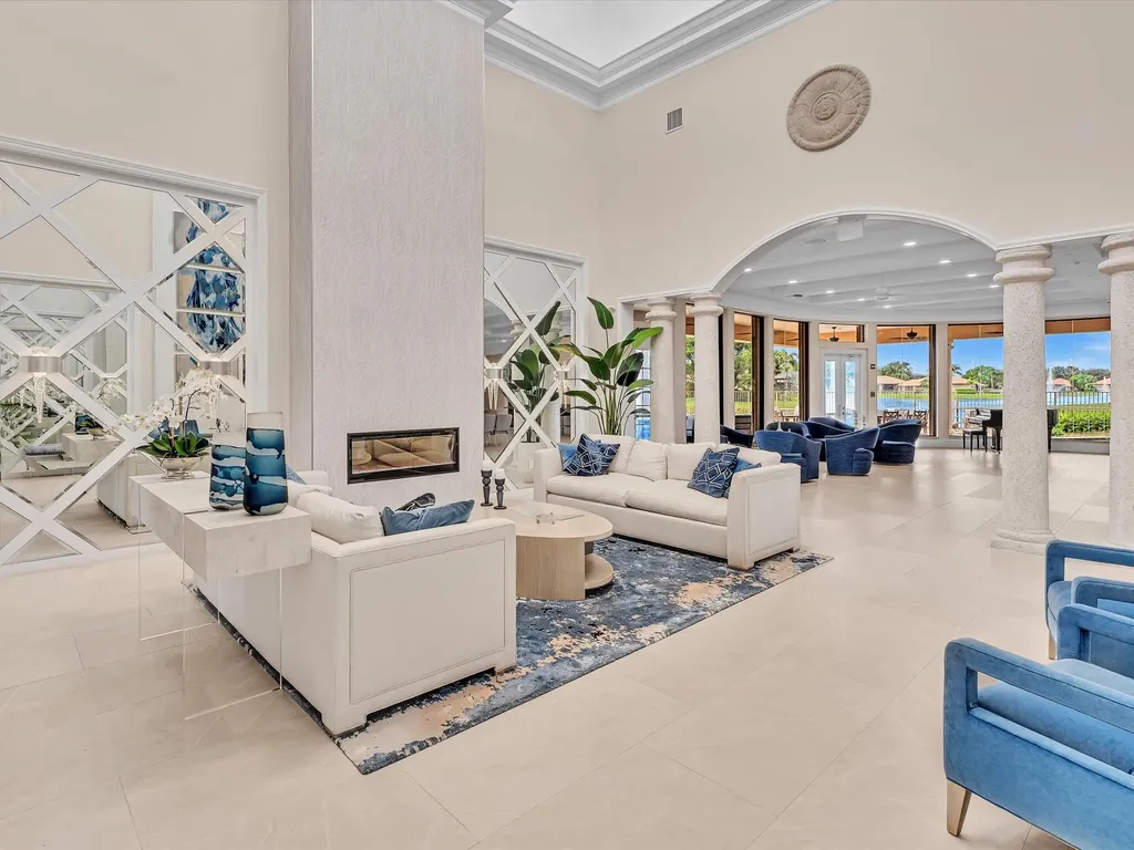 8005 Via Grande Boynton Beach FL 33437