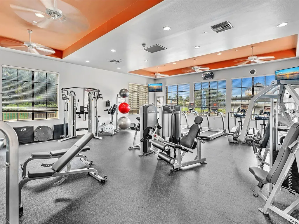 8005 Via Grande Boynton Beach FL 33437