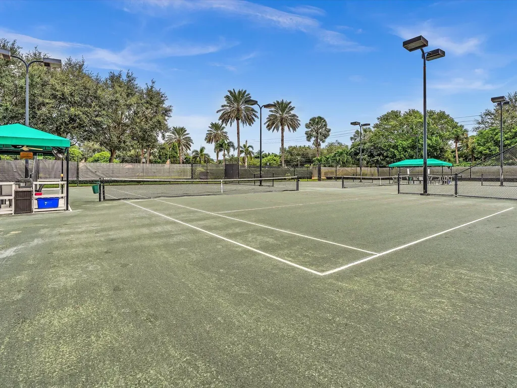 8005 Via Grande Boynton Beach FL 33437