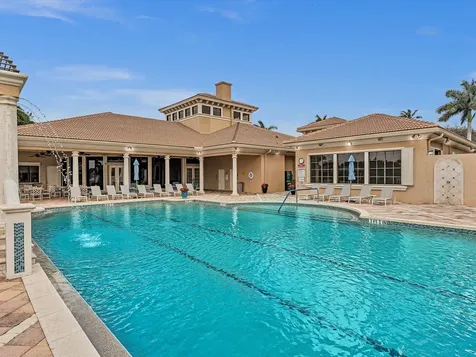 8005 Via Grande Boynton Beach FL 33437