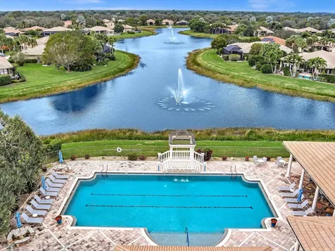 8005 Via Grande Boynton Beach FL 33437