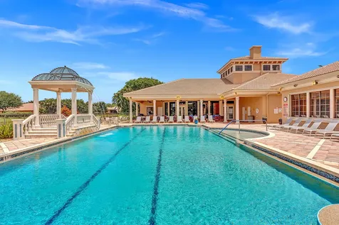 8005 Via Grande Boynton Beach FL 33437