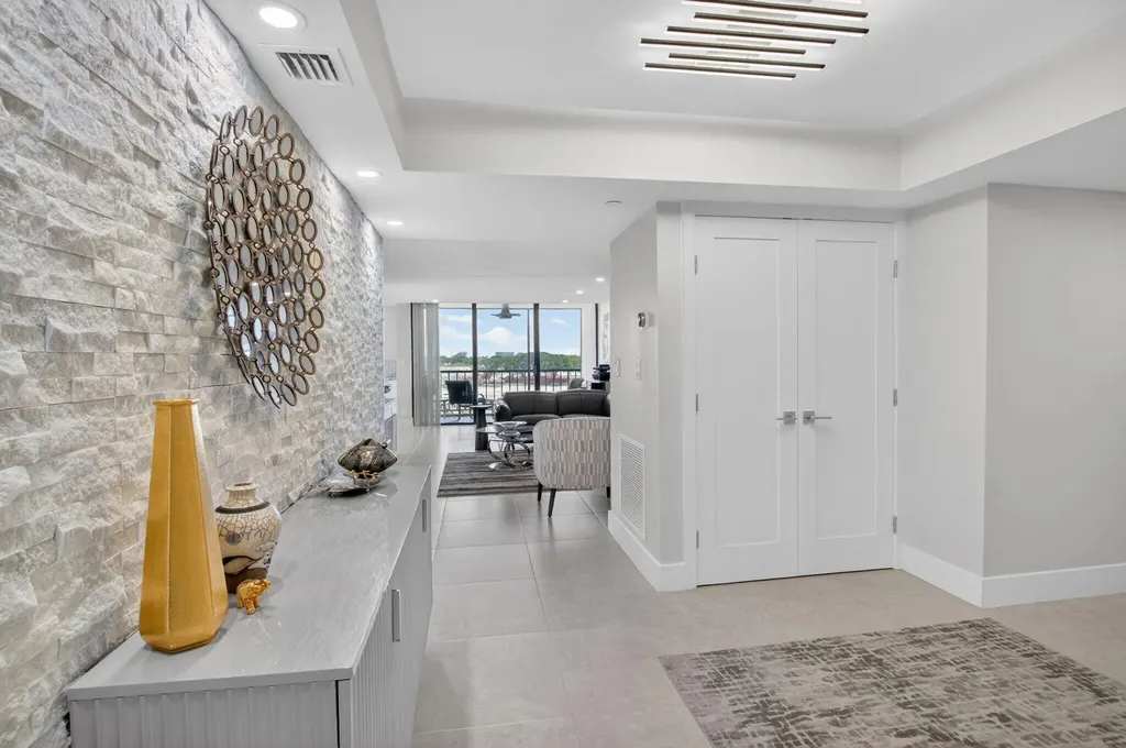 7768 Lakeside Boulevard Boca Raton FL 33434