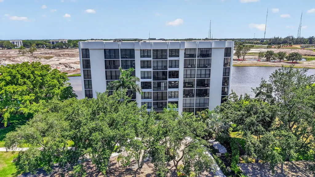 7768 Lakeside Boulevard Boca Raton FL 33434