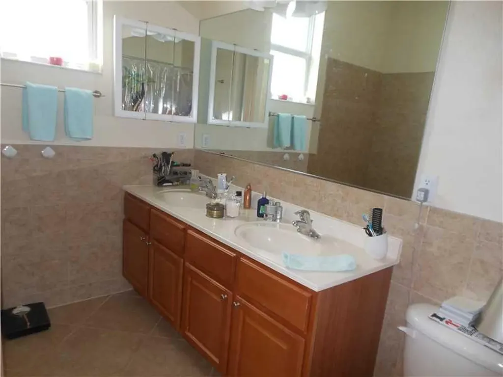 1108 NW 2nd Avenue Fort Lauderdale FL 33311